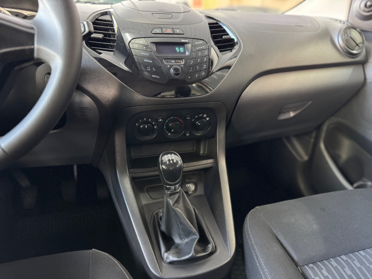 Ka + Sedan 1.5 12V 4P TI-VCT SE PLUS FLEX