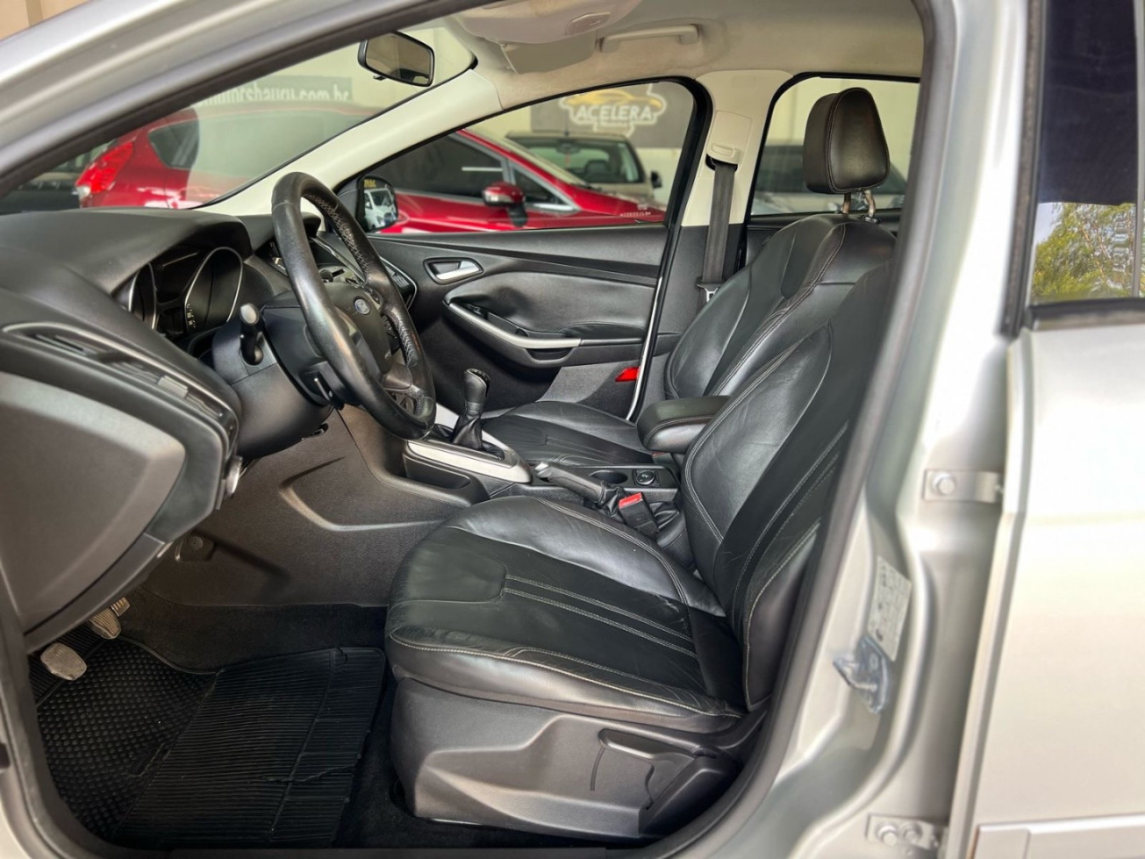 Focus Hatch 1.6 16V 4P SE PLUS FLEX