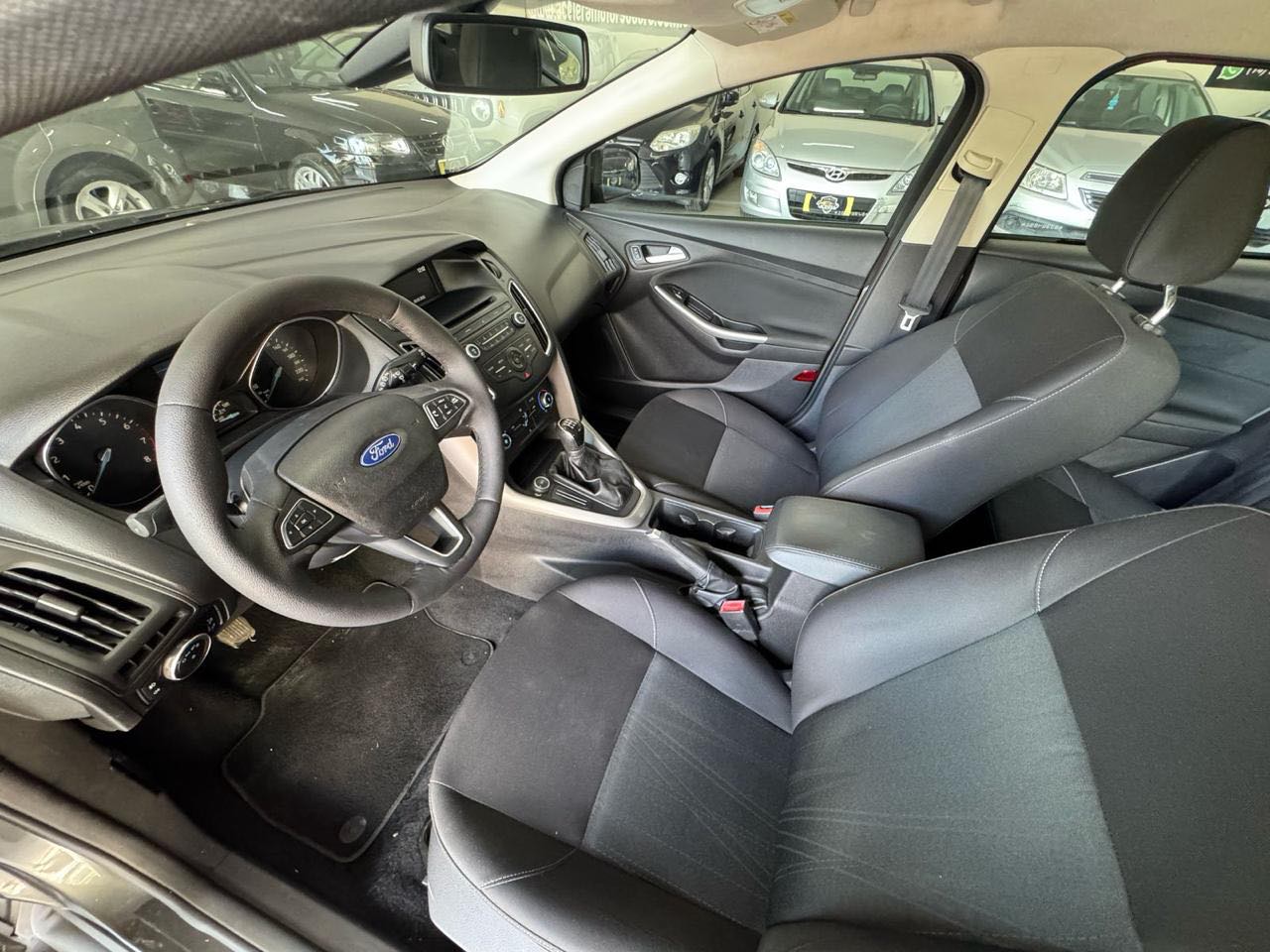 Focus Hatch 1.6 16V 4P SE PLUS FLEX