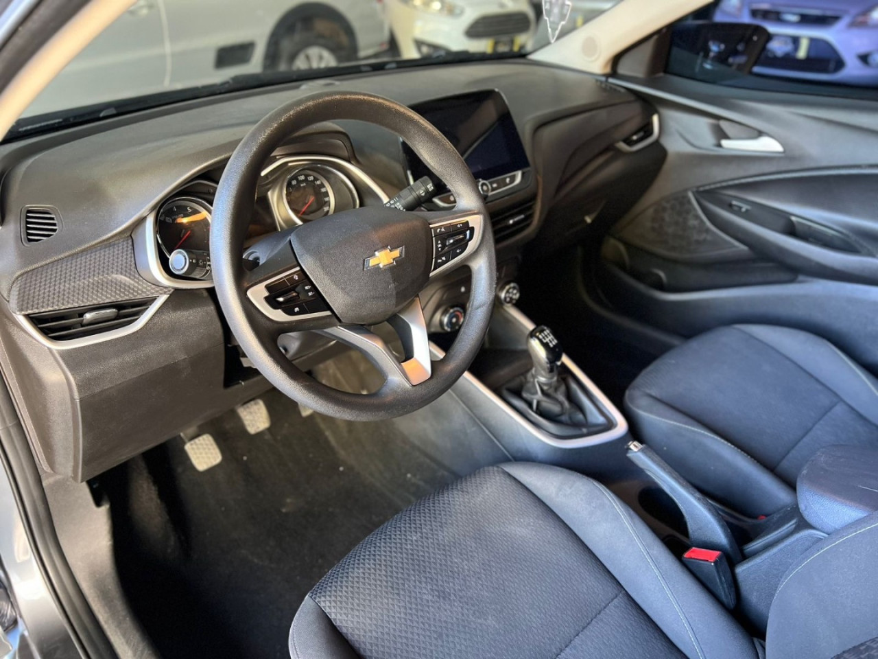 Onix Hatch 1.0 4P FLEX LTZ TURBO