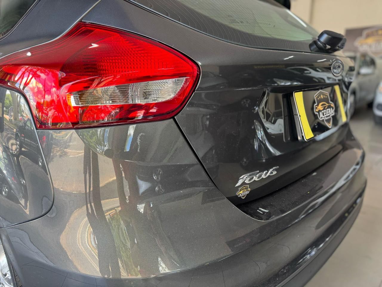 Focus Hatch 1.6 16V 4P SE PLUS FLEX