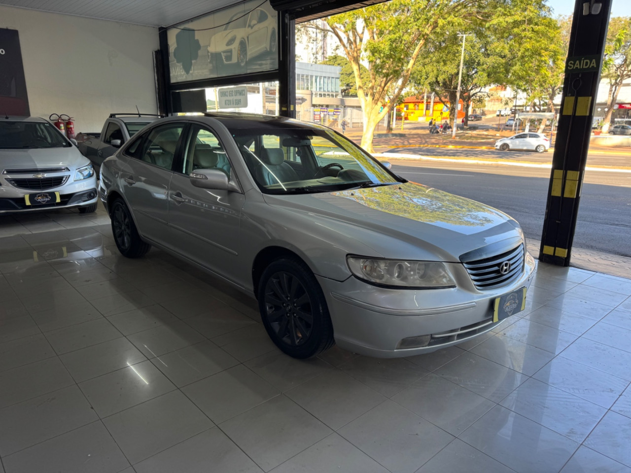 Azera 3.3 V6 24V GLS AUTOMÁTICO