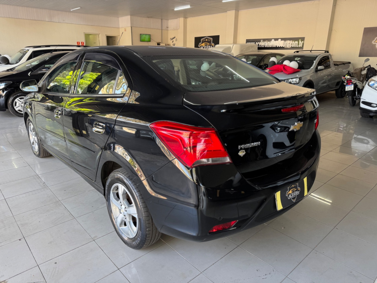 Prisma 1.4 4P LTZ  AUTOMÁTICO
