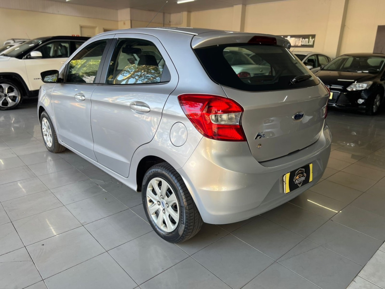 Ka Hatch 1.0 12V 4P TI-VCT SE PLUS FLEX