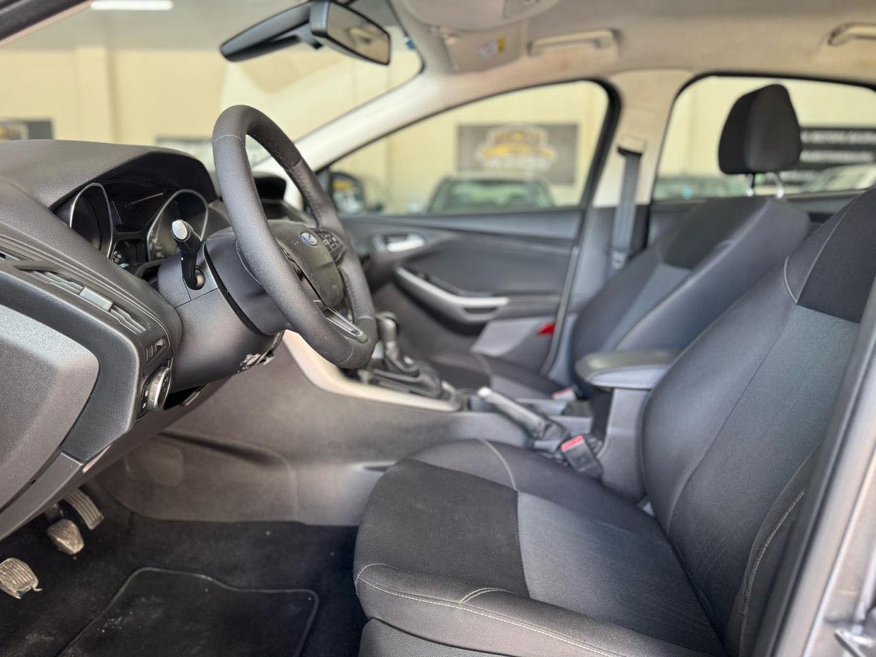 Focus Hatch 1.6 16V 4P SE PLUS FLEX