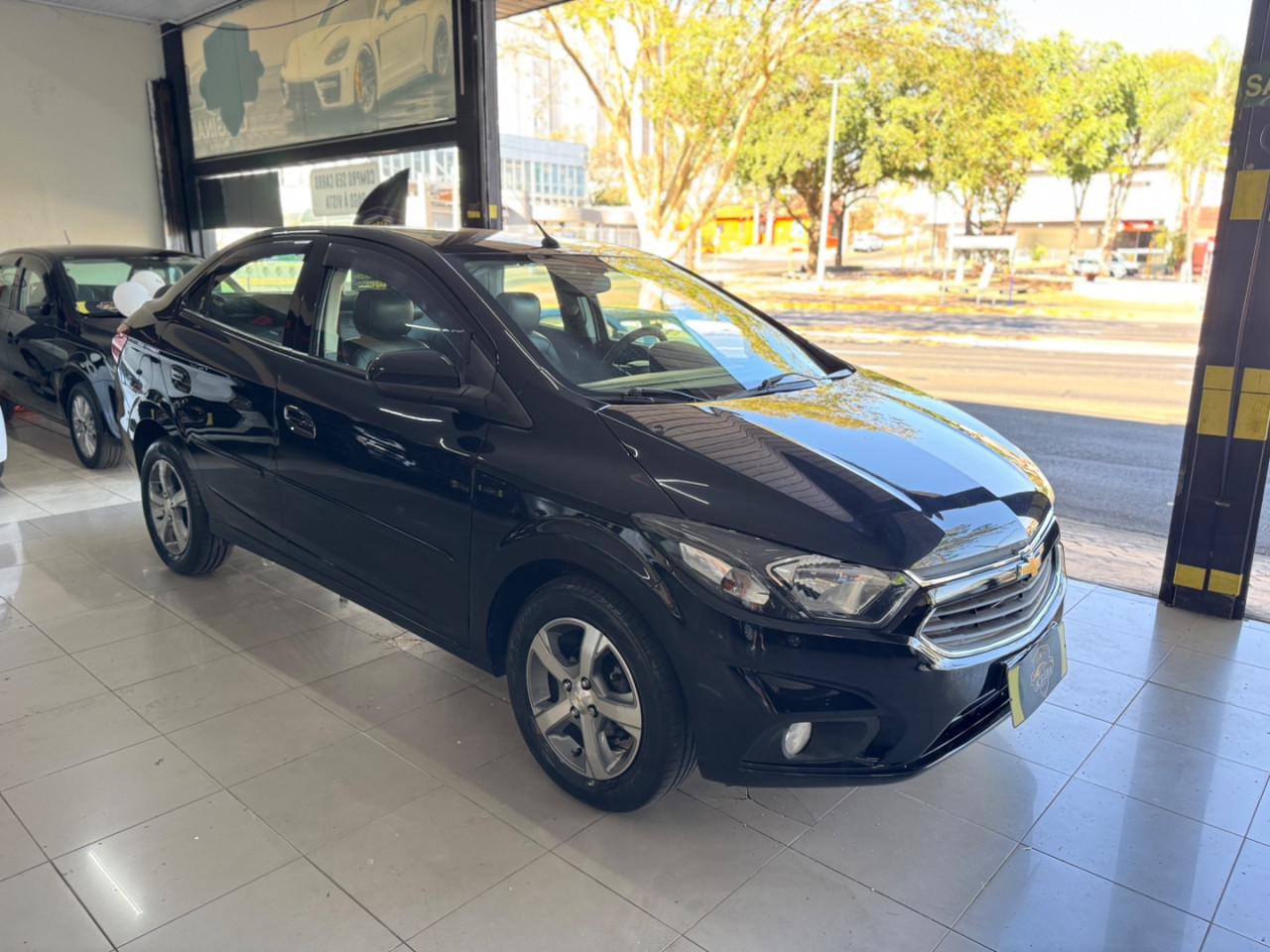 Prisma 1.4 4P LTZ  AUTOMÁTICO
