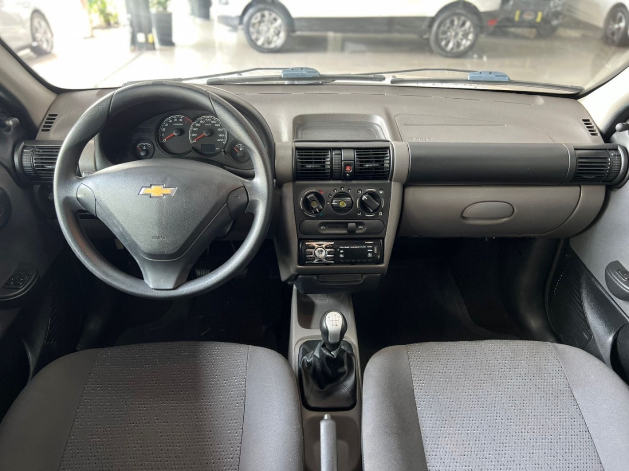 Classic Sedan 1.0 4P VHCE FLEX LS