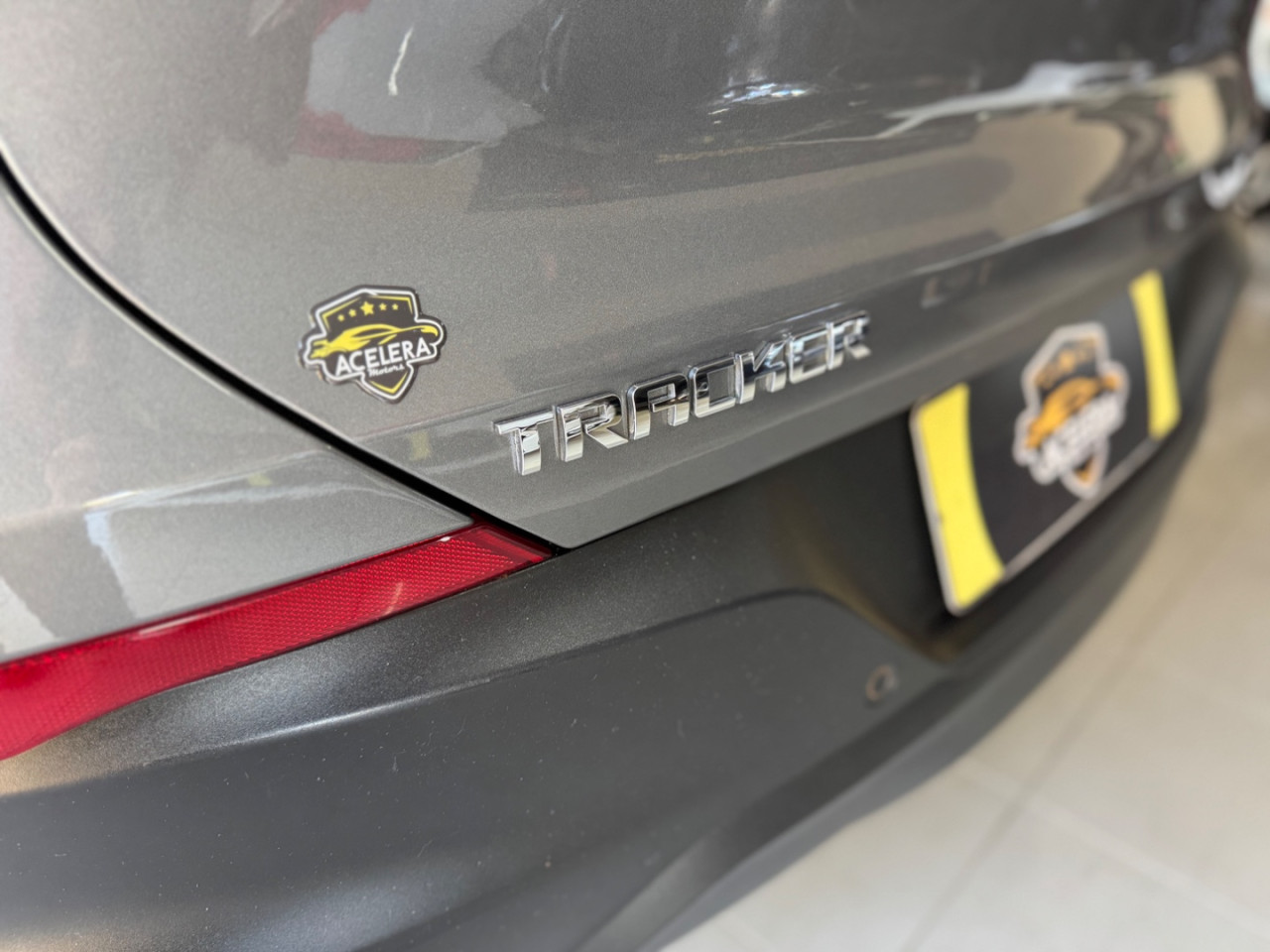 Tracker 1.0 4P FLEX TURBO AUTOMÁTICO