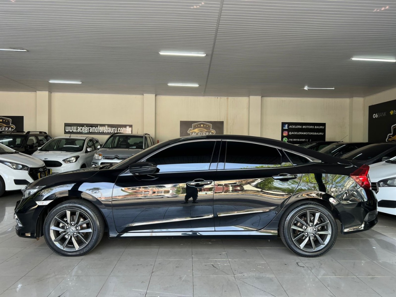 Civic 2.0 16V 4P EXL FLEX  AUTOMÁTICO CVT