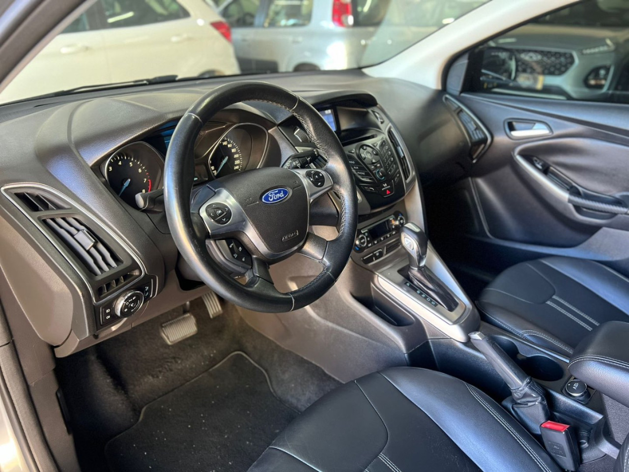 Focus Hatch 2.0 16V 4P FLEX SE PLUS POWERSHIFT AUTOMÁTICO