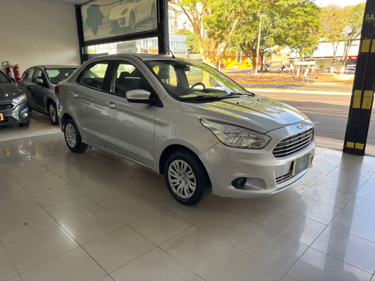 Ka + Sedan 1.5 12V 4P TI-VCT SE PLUS FLEX