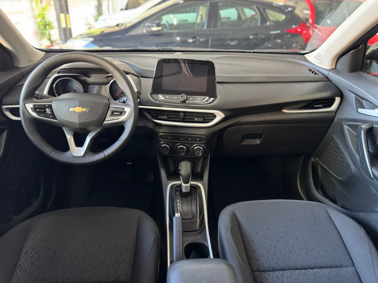 Tracker 1.0 4P FLEX TURBO AUTOMÁTICO