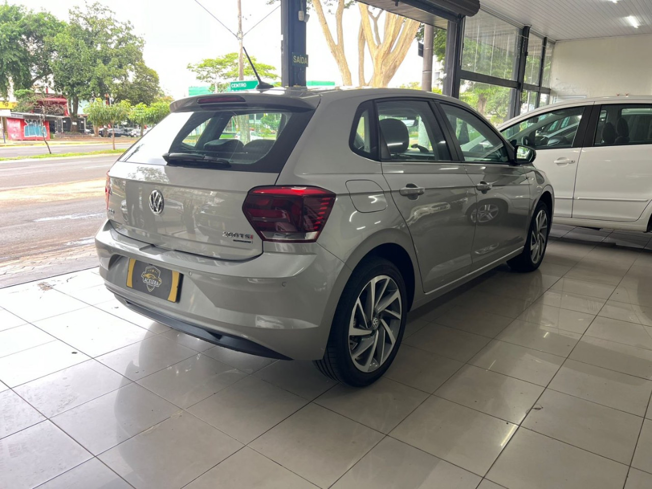Polo Hatch 1.0 12V 4P 200 TSI HIGHLINE AUTOMÁTICO