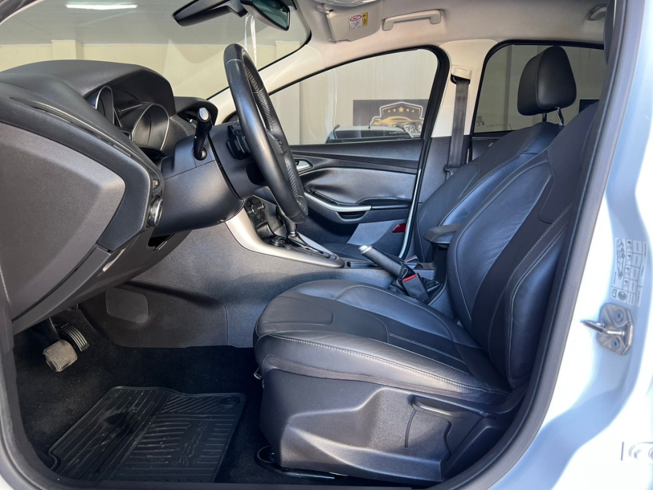 Focus Hatch 2.0 16V 4P FLEX SE PLUS POWERSHIFT AUTOMÁTICO