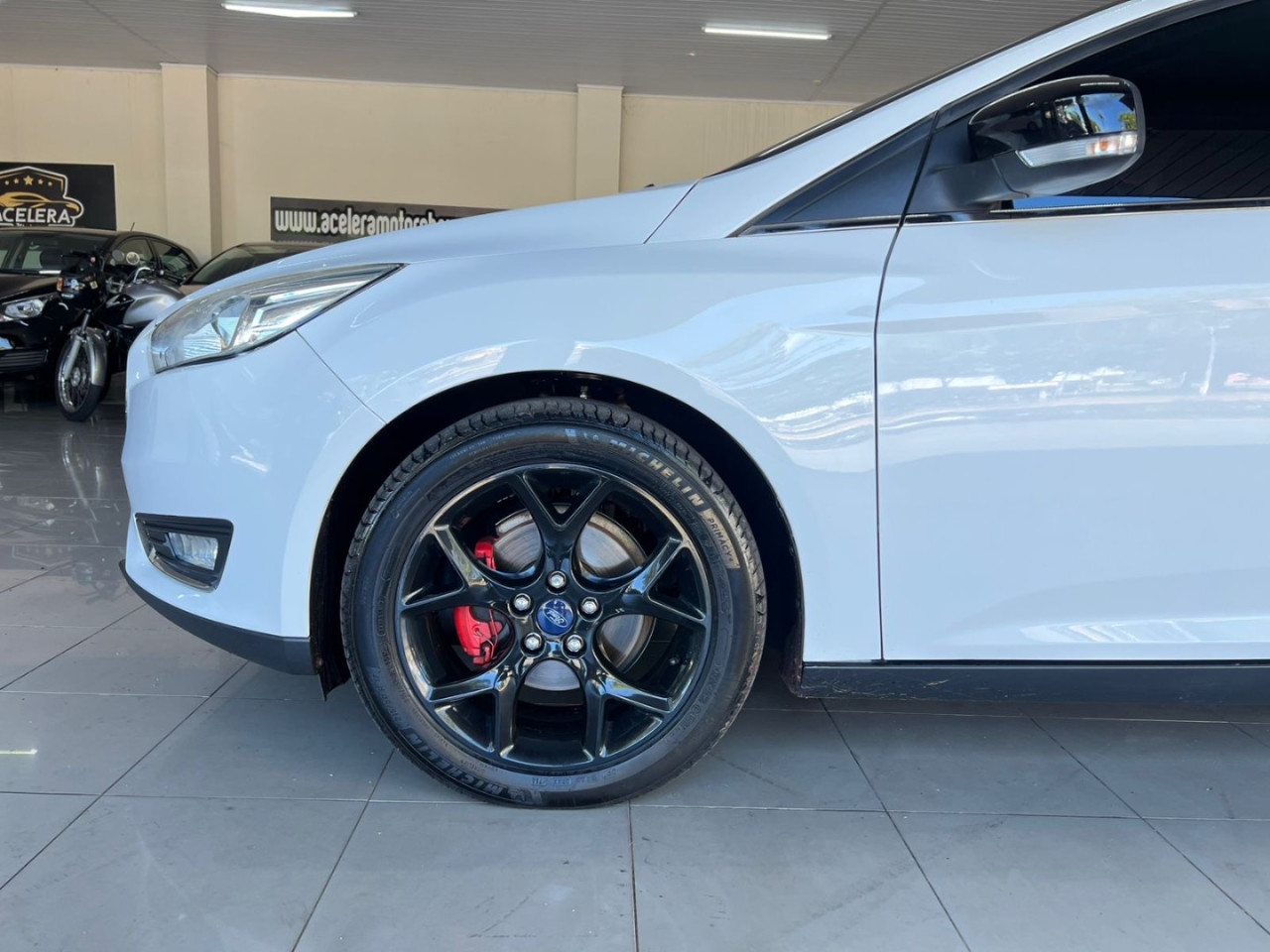 Focus Hatch 2.0 16V 4P FLEX SE PLUS POWERSHIFT AUTOMÁTICO