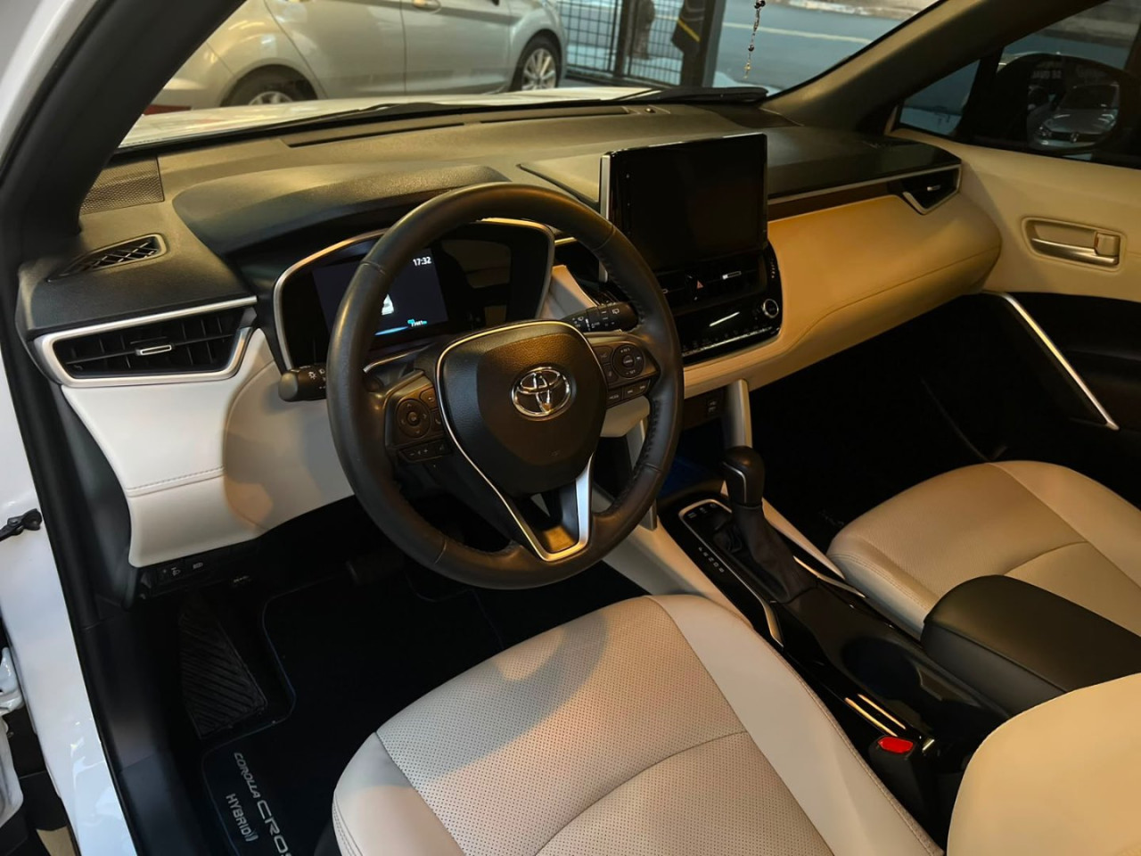 Corolla Cross 1.8 16V 4P FLEX VVT-I HYBRID XRX AUTOMÁTICO CVT