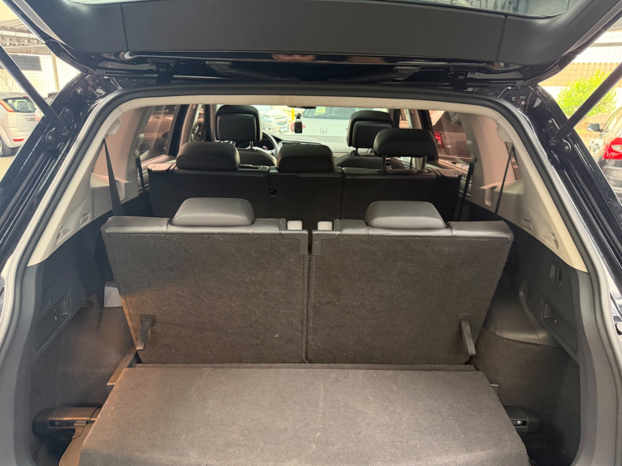 Tiguan 1.4 250 TSI TOTAL FLEX ALLSPACE COMFORTLINE TURBO AUTOMÁTICO TIPTRONIC