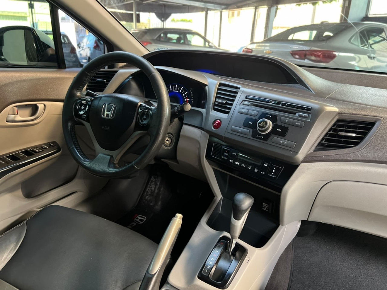 Civic 1.8 16V 4P FLEX LXS AUTOMÁTICO