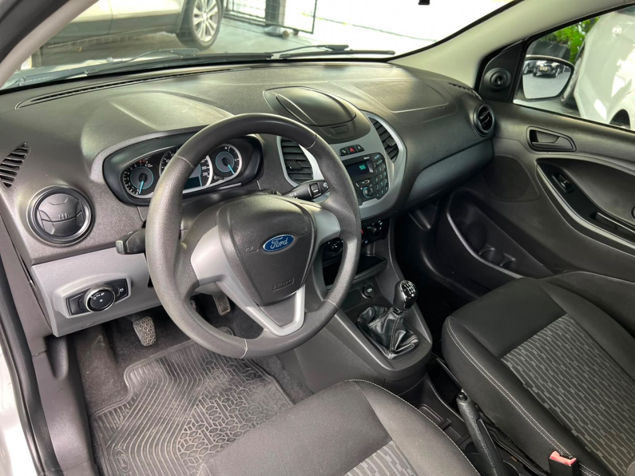 Ka Hatch 1.0 12V 4P TI-VCT SE FLEX