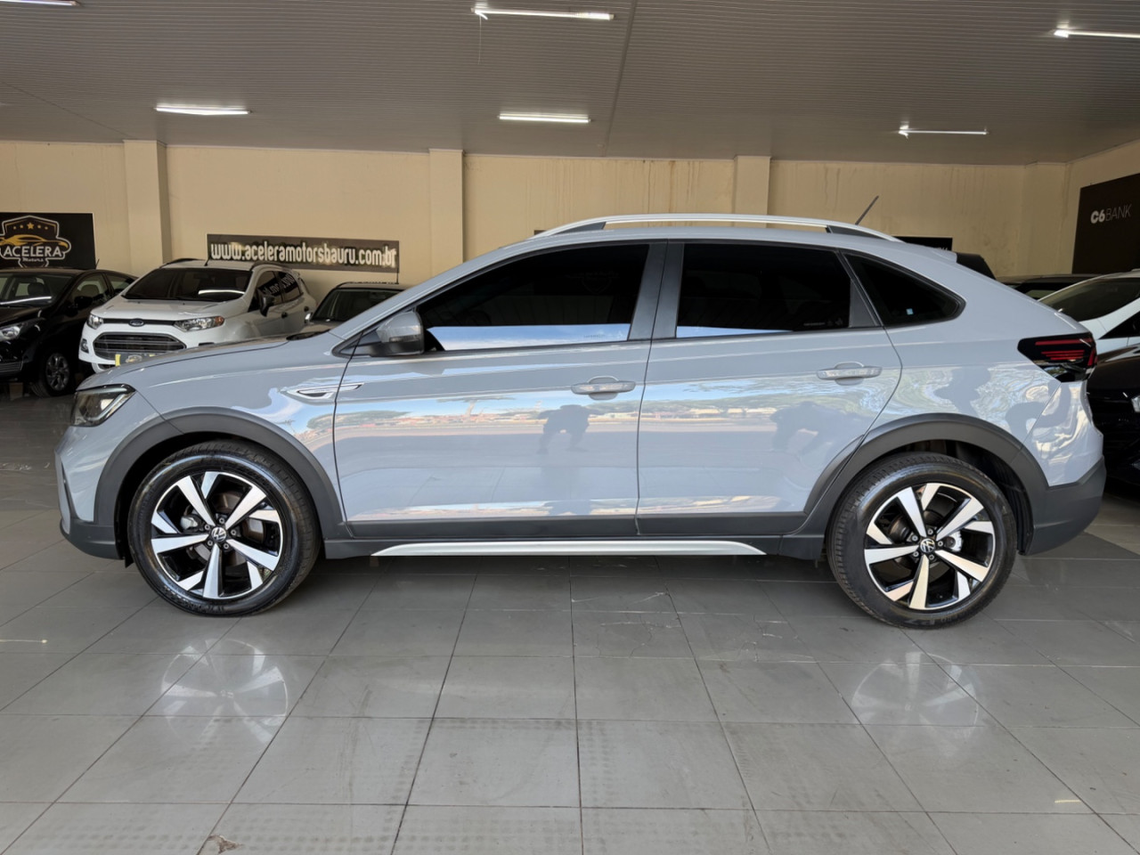 Nivus 1.0 4P FLEX 200 TSI HIGHLINE TURBO AUTOMÁTICO