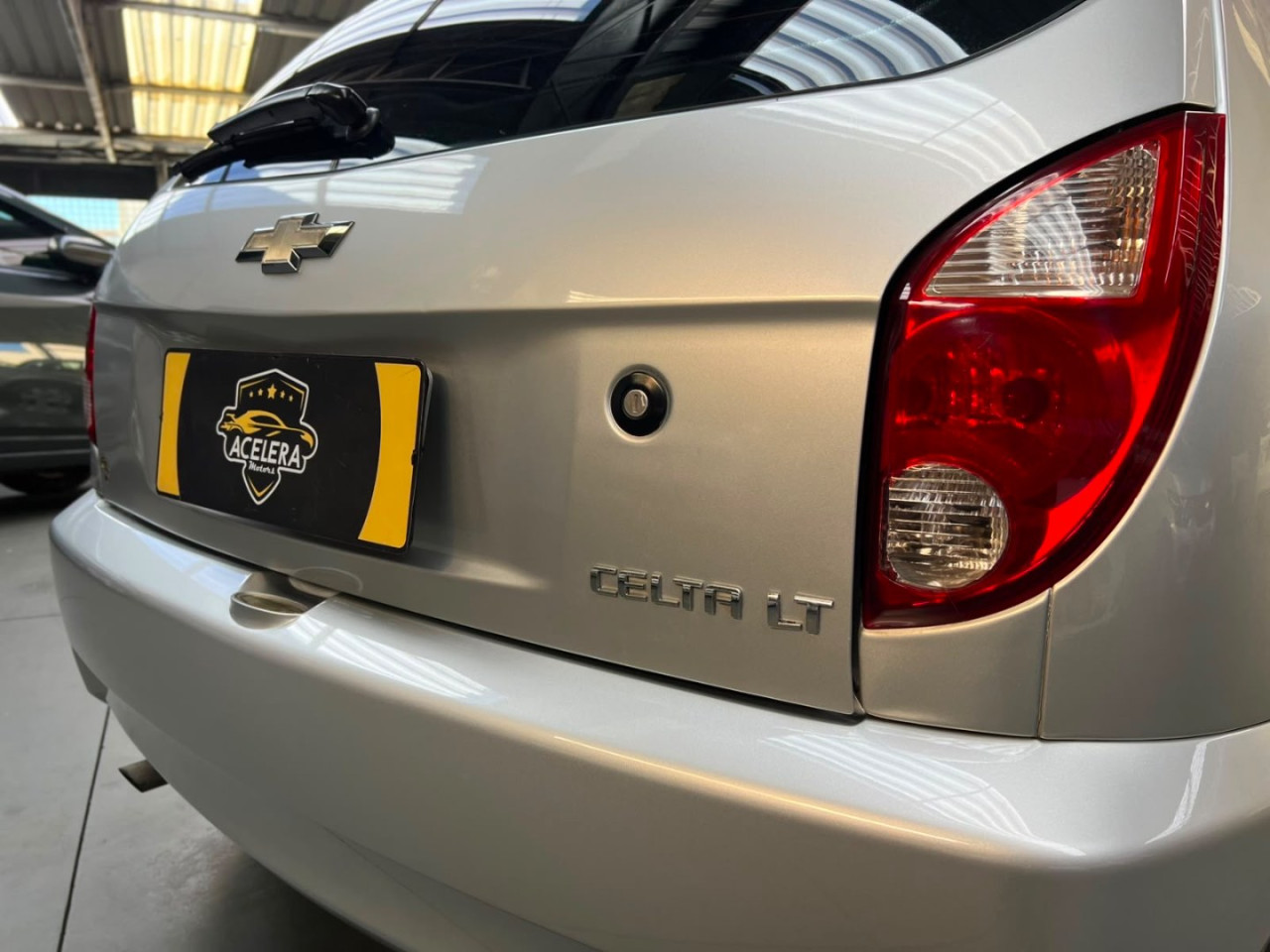 Celta 1.0 LT FLEX