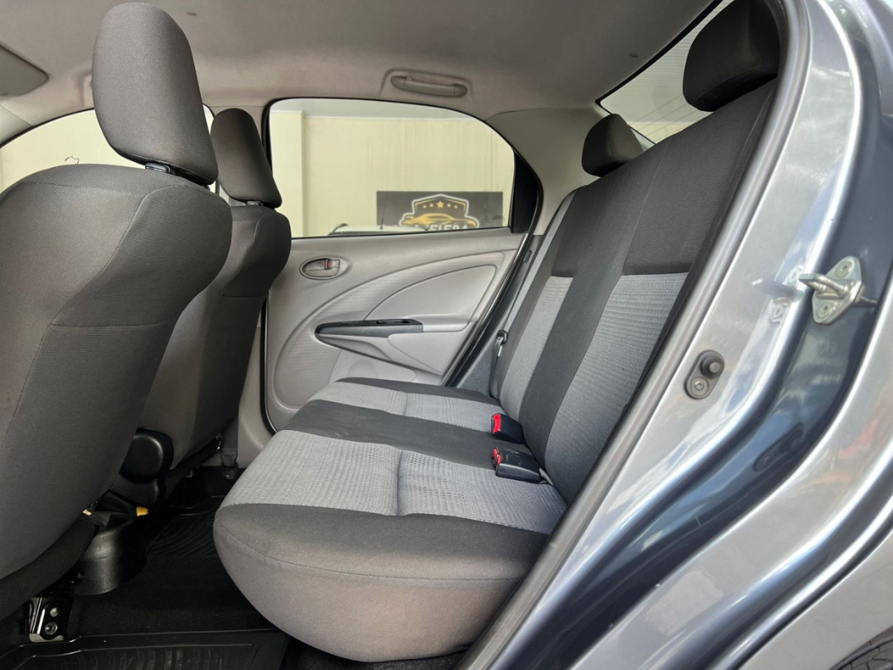 Etios Sedan 1.5 16V 4P FLEX XS