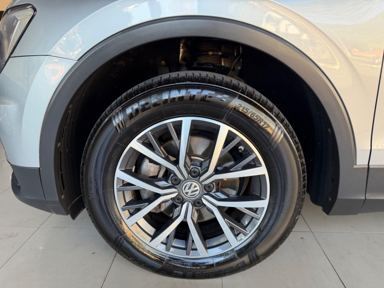 Tiguan 1.4 250 TSI TOTAL FLEX ALLSPACE TURBO AUTOMÁTICO TIPTRONIC