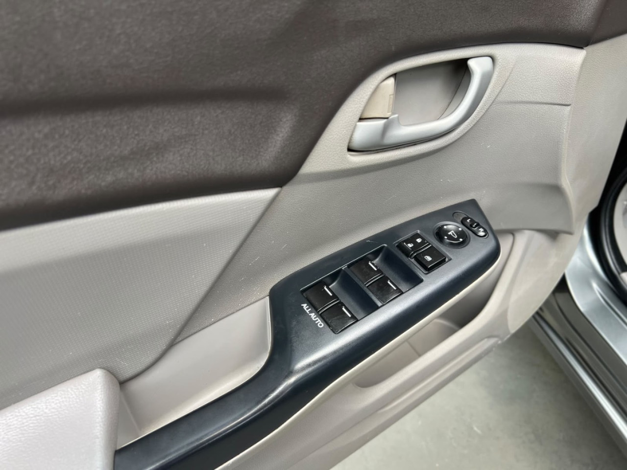 Civic 1.8 16V 4P FLEX LXS AUTOMÁTICO