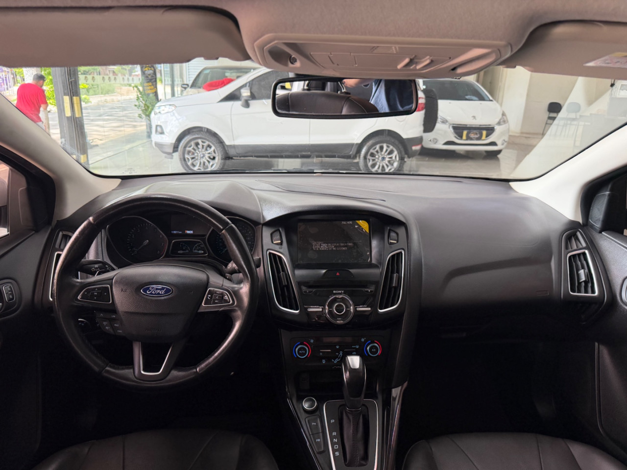 Focus Sedan 2.0 16V 4P FLEX TITANIUM PLUS FASTBACK POWERSHIFT AUTOMÁTICO