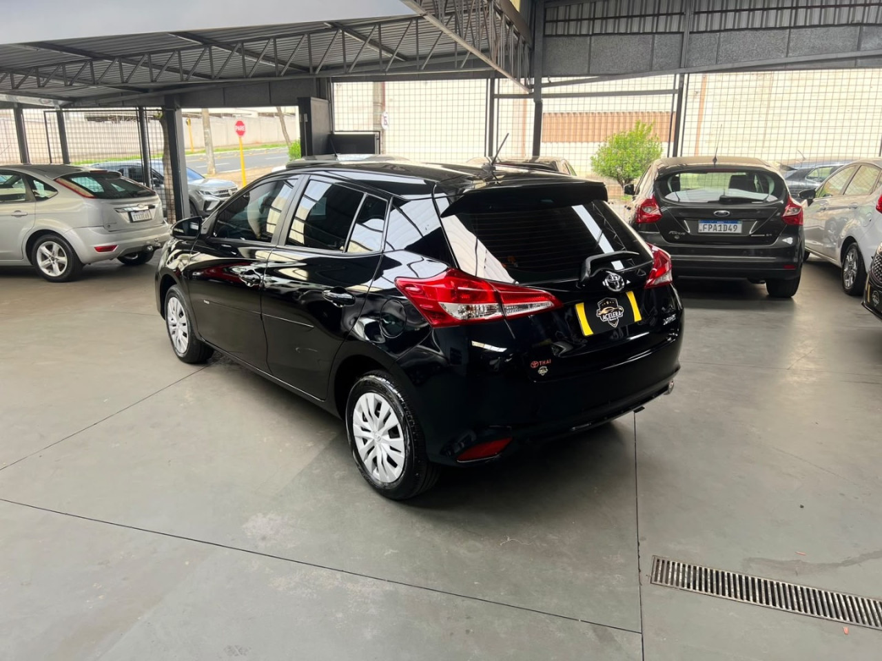 Yaris Hatch 1.5 16V 4P FLEX XL MULTIDRIVE AUTOMÁTICO CVT
