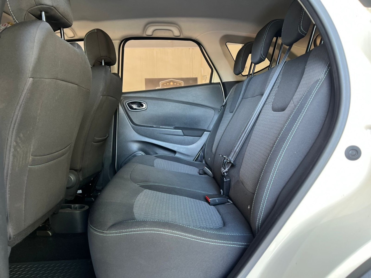 Captur 1.6 16V 4P FLEX SCE LIFE X-TRONIC CVT