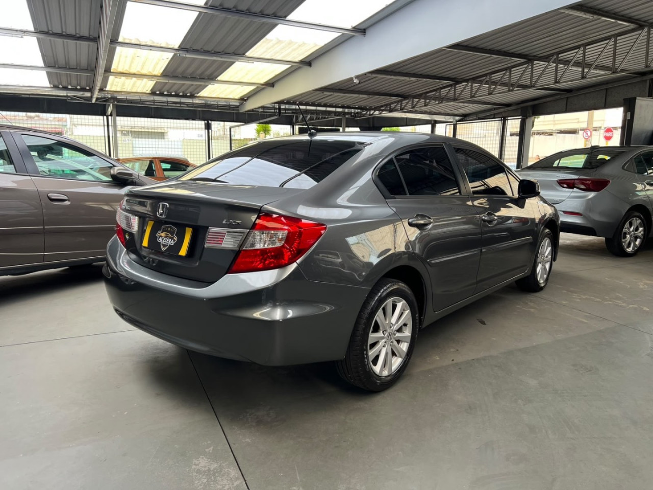 Civic 1.8 16V 4P FLEX LXS AUTOMÁTICO