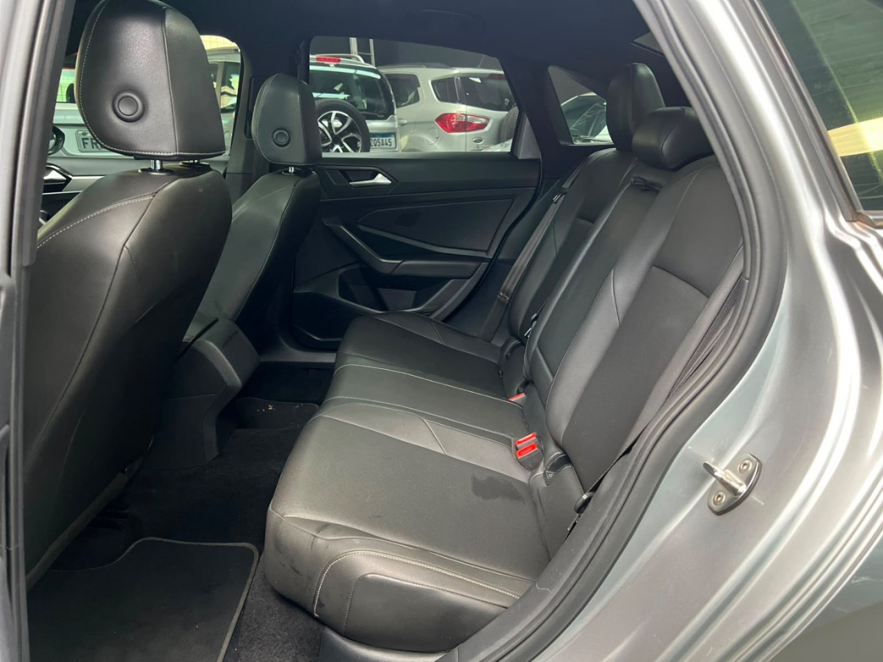 Jetta 1.4 4P 250 TSI R-LINE AUTOMÁTICO