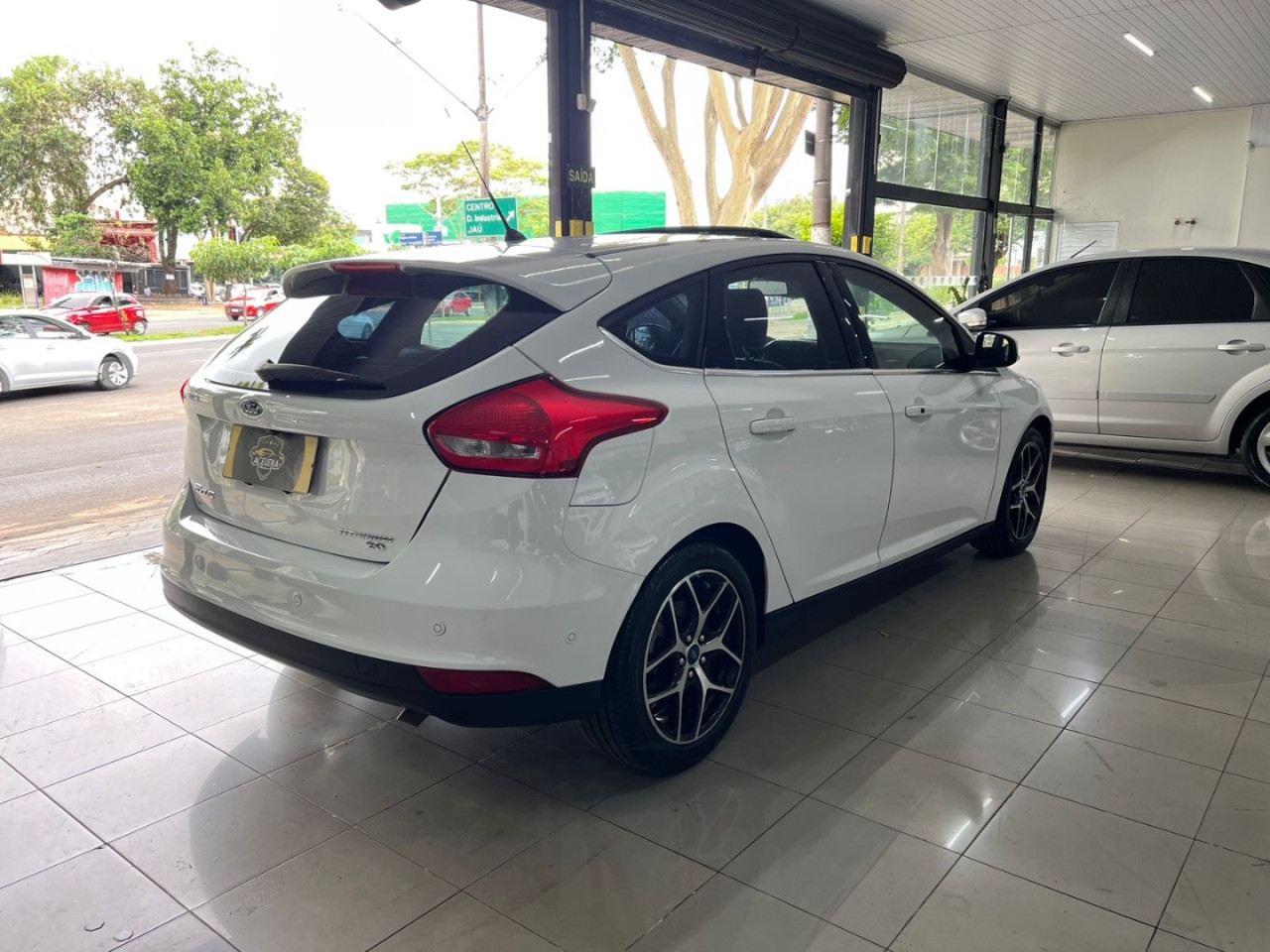Focus Hatch 2.0 16V 4P TITANIUM PLUS FLEX