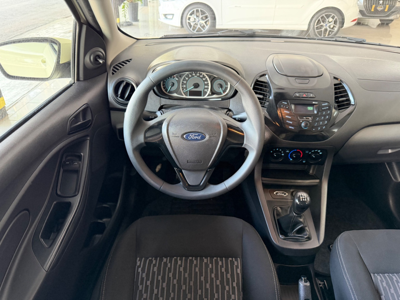 Ka + Sedan 1.5 12V 4P TI-VCT SE FLEX