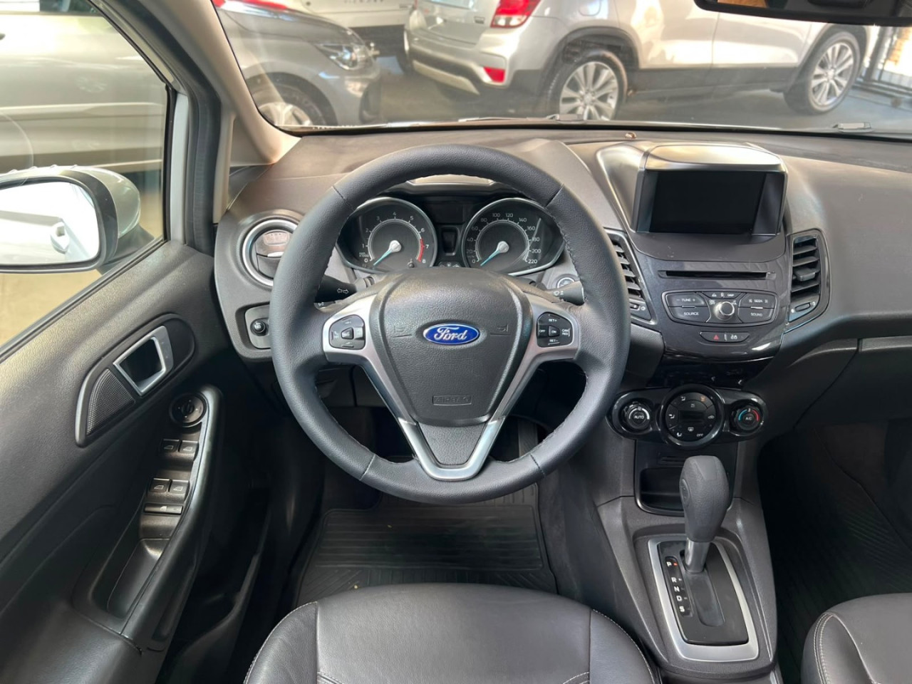 Fiesta Hatch 1.6 4P TITANIUM FLEX AUTOMÁTICO