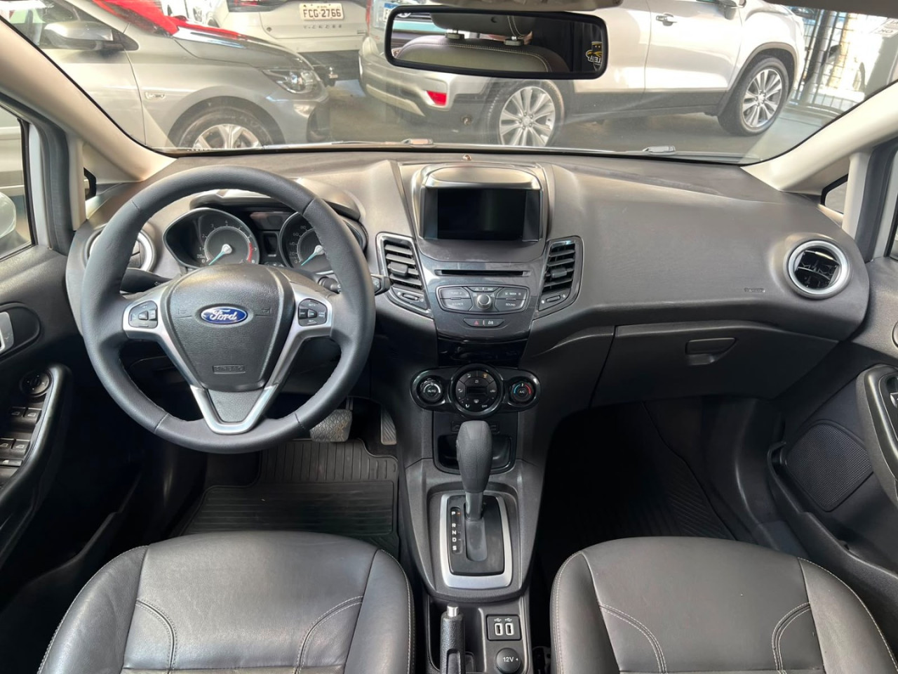 Fiesta Hatch 1.6 4P TITANIUM FLEX AUTOMÁTICO
