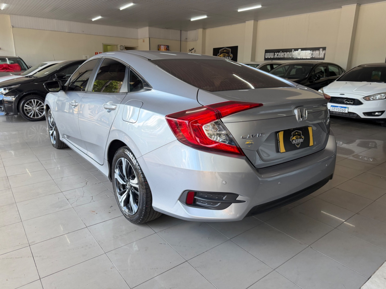 Civic 2.0 16V 4P EX FLEX  AUTOMÁTICO CVT