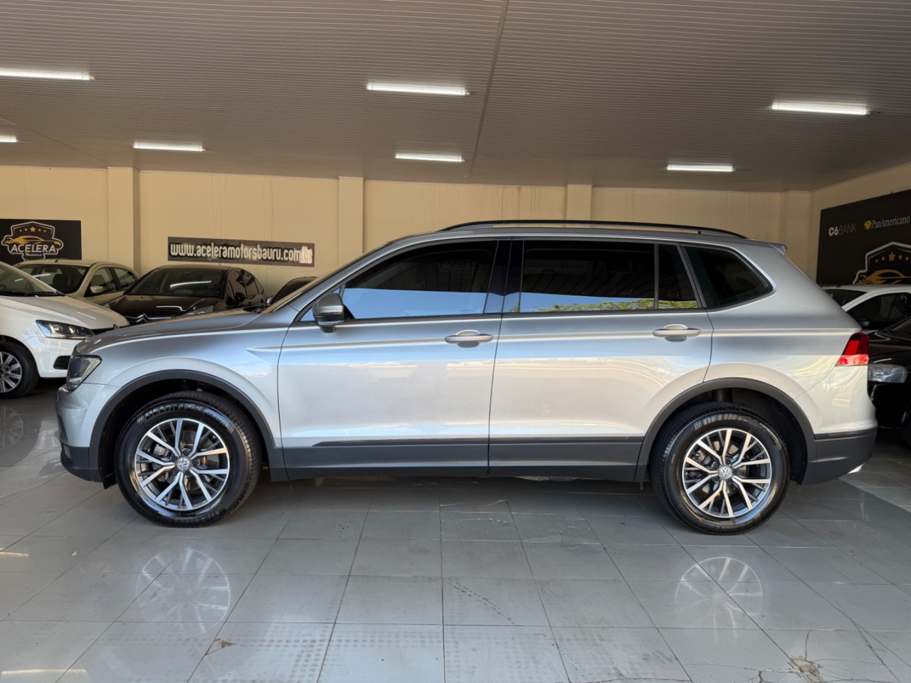 Tiguan 1.4 250 TSI TOTAL FLEX ALLSPACE TURBO AUTOMÁTICO TIPTRONIC