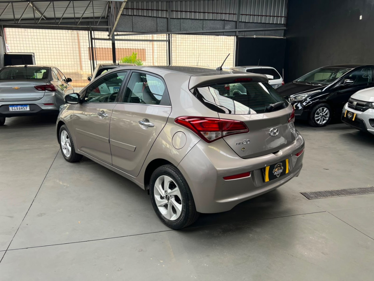 HB 20 Hatch 1.6 16V 4P PREMIUM FLEX AUTOMÁTICO