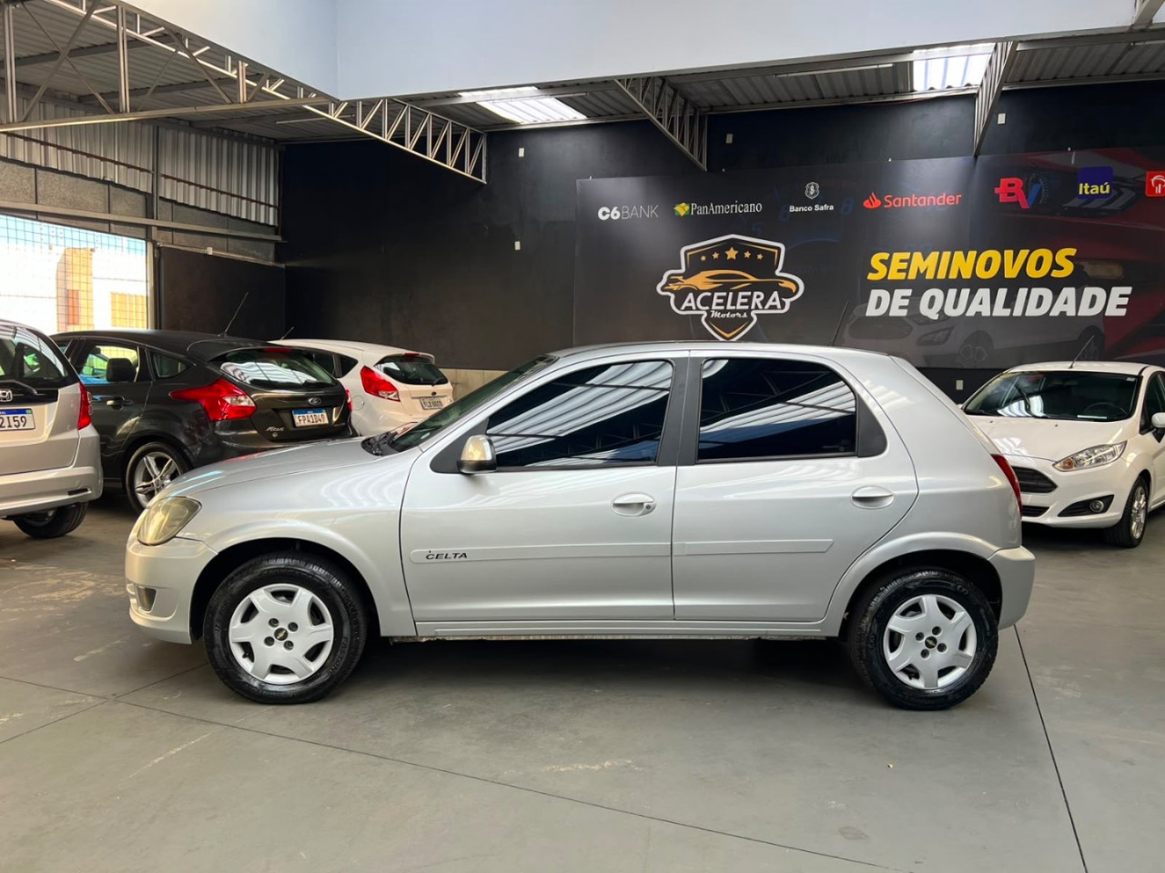 Celta 1.0 LT FLEX