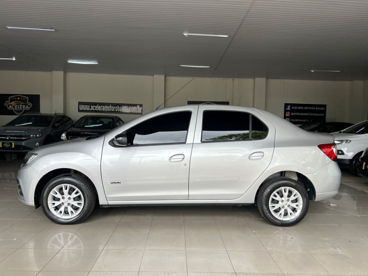 Logan 1.0 12V 4P FLEX SCE ZEN