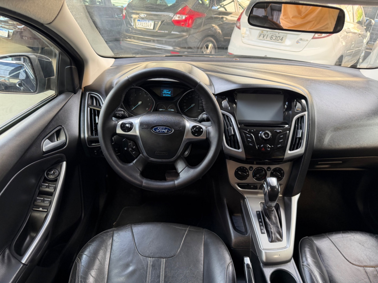 Focus Hatch 1.6 16V 4P FLEX SE POWERSHIFT AUTOMÁTICO