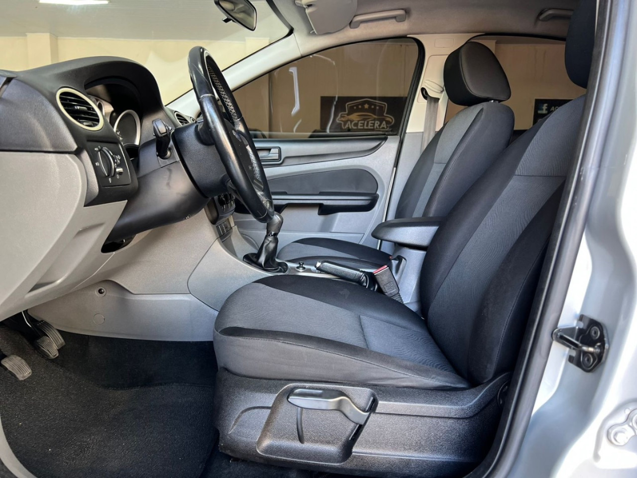 Focus Hatch 1.6 4P GLX FLEX