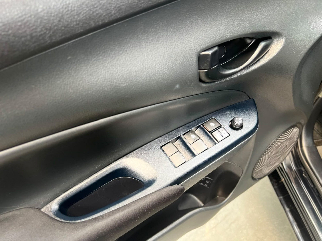 Yaris Hatch 1.5 16V 4P FLEX XL MULTIDRIVE AUTOMÁTICO CVT