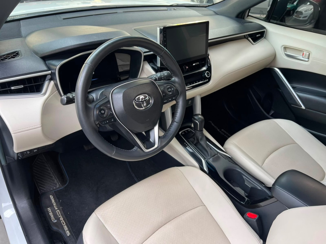 Corolla Cross 1.8 16V 4P FLEX VVT-I HYBRID XRX AUTOMÁTICO CVT