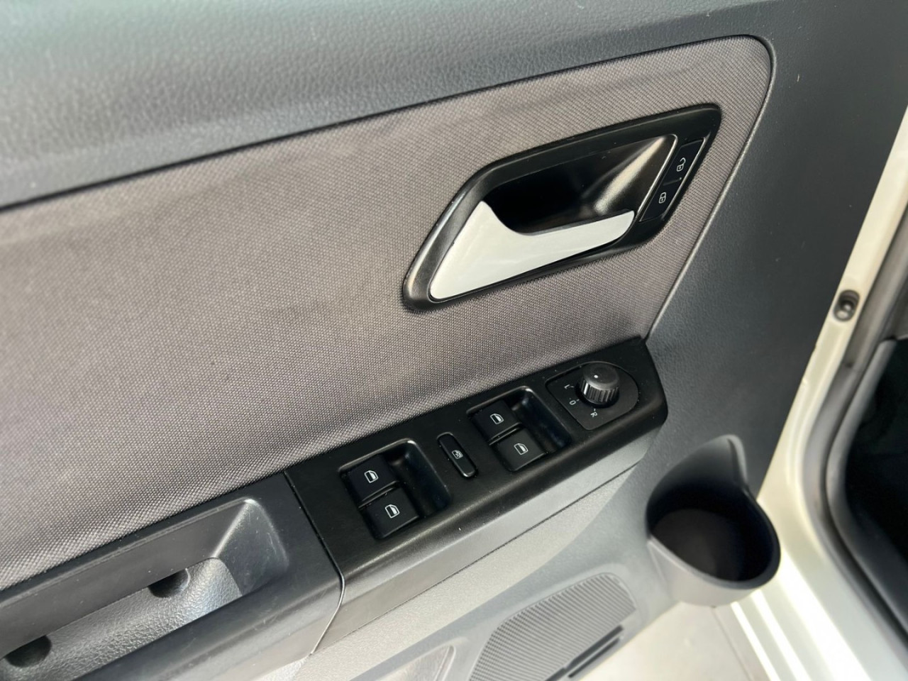 Fox 1.6 4P MSI TRENDLINE FLEX