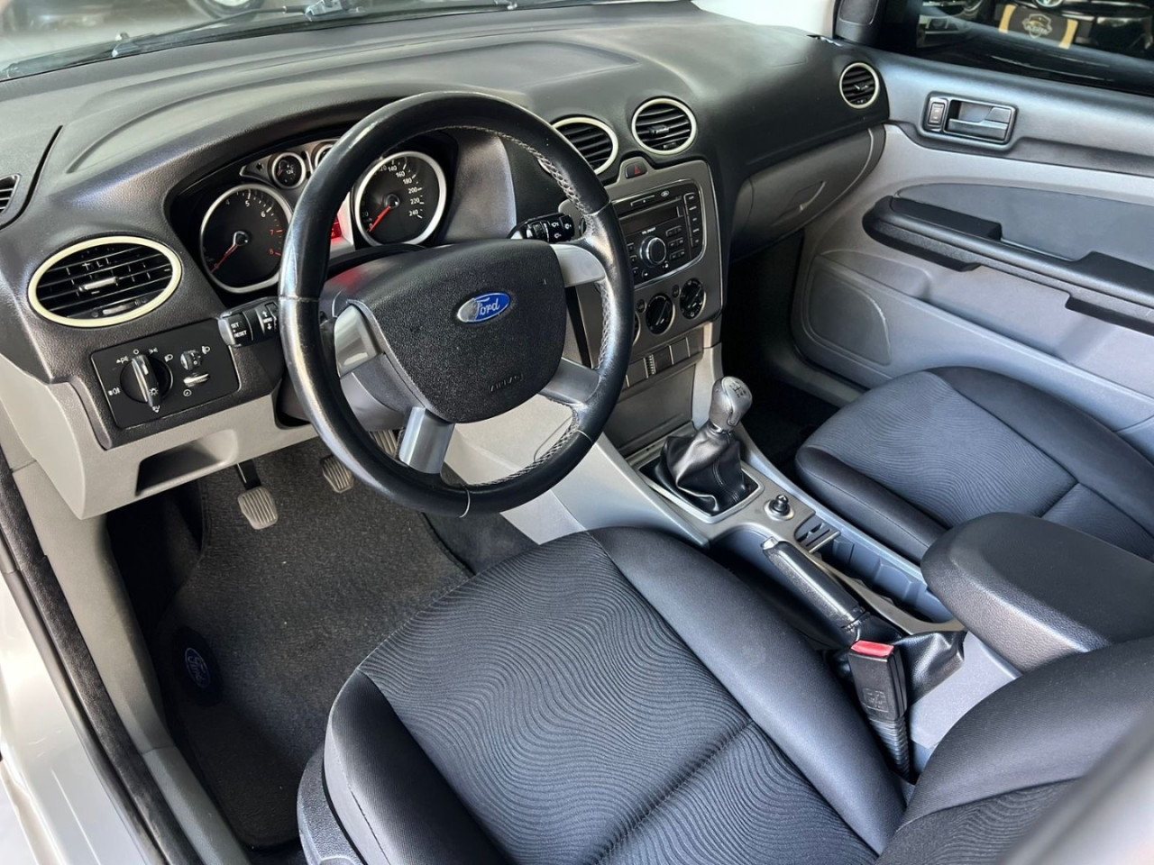 Focus Hatch 1.6 4P GLX FLEX