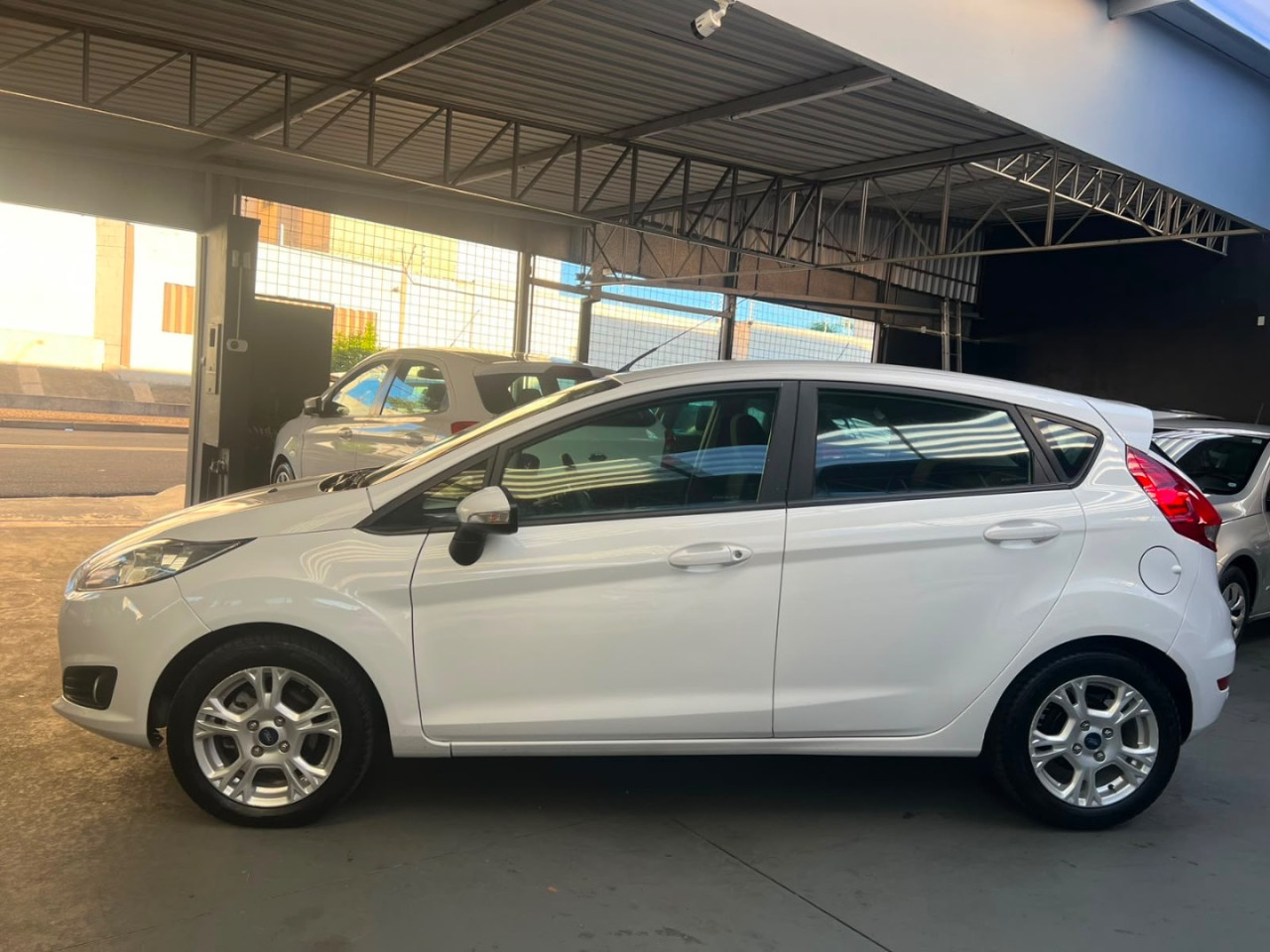 Fiesta Hatch 1.6 16V 4P SE FLEX AUTOMÁTICO