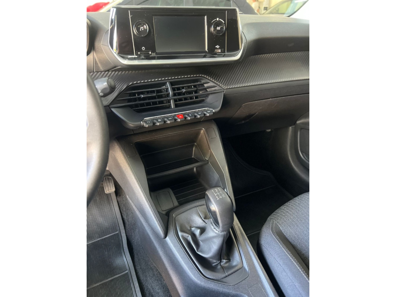 208 1.0 12V 4P FLEX LIKE